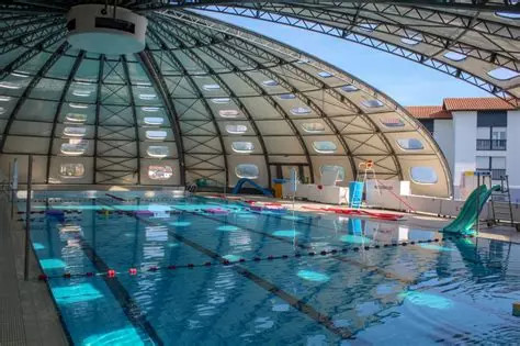 Le fond de la piscine
